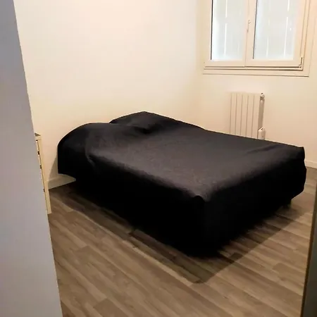 En Duplex Au 3ieme Etage Sans Ascenseur Appartamento Hyères